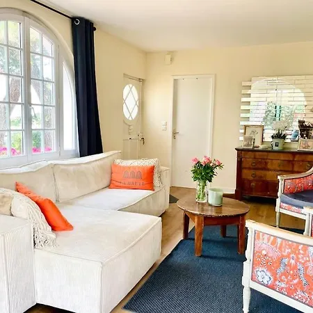 Le Kerhou A Ferienhaus